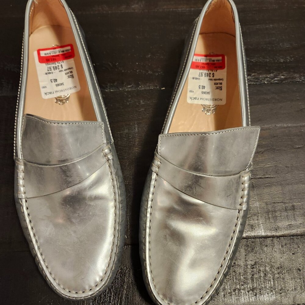 TOD'S Metallic Silver Driving Shoes/Loafers
